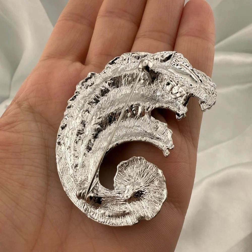 Betsey Johnson Blue Ocean Wave Elegant Silver and Blue Brooch